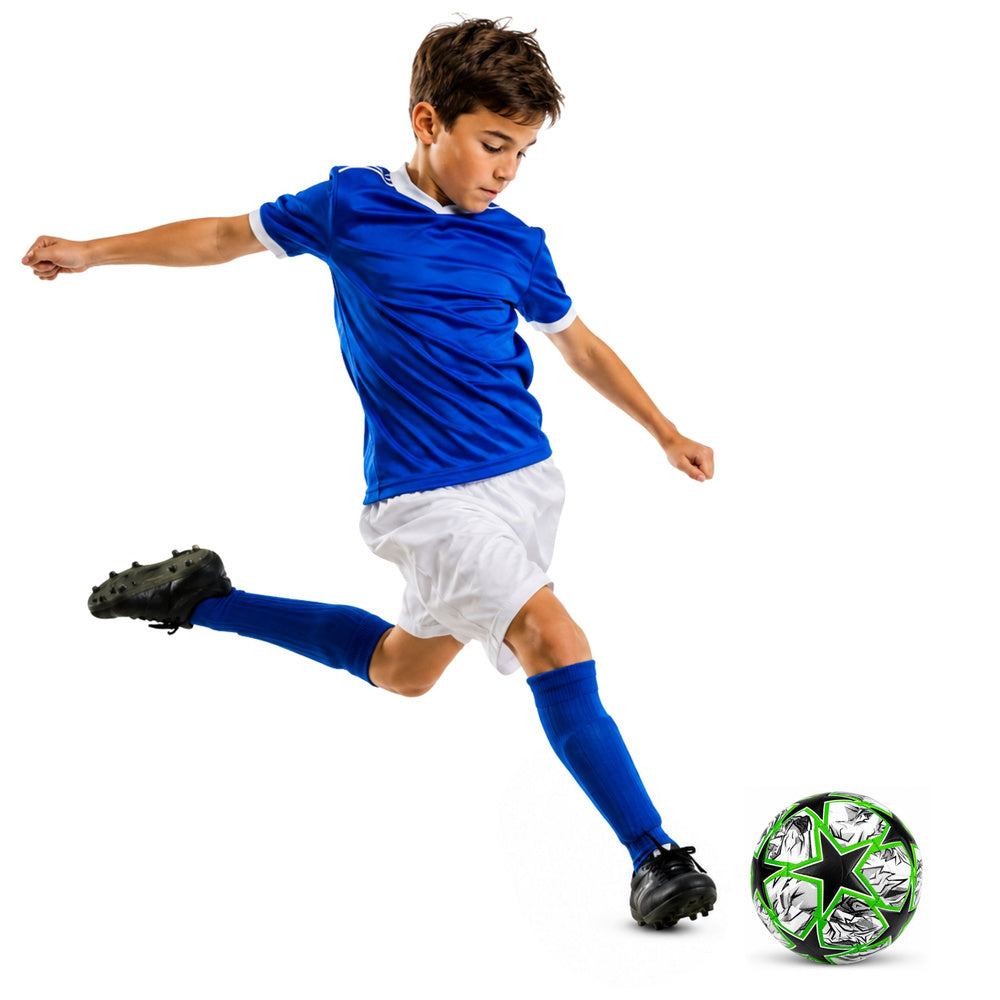 LEAN Toys Trainingsfußball für Rasenplätze, Green Stars, 22 cm, Größe 5 – Produktabbildung 2
