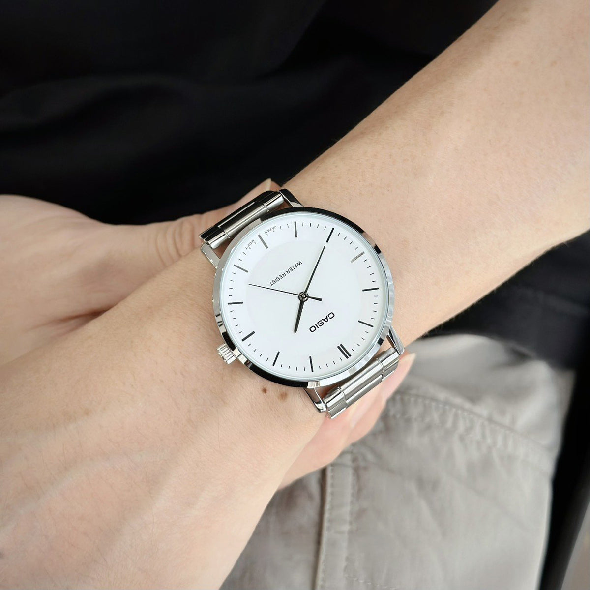 Casio Herrenuhr – MTP-VT04D-7E