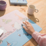Moomin Mumins - XL psací Unterlage aus eko Leder 60 x 35 cm – Produktabbildung 7