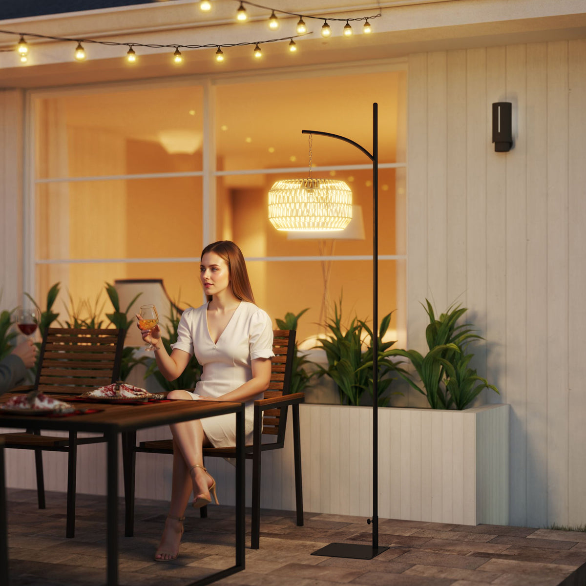 Outsunny Solar Stehlampe Rattan Solarlampen mit Lichtsensor Automatische Solarleuchte im Boho-Stil IP44 – Produktabbildung 2