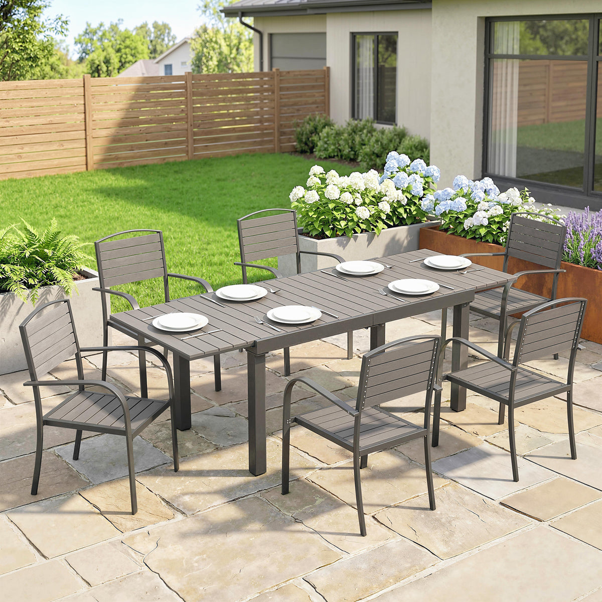 Outsunny Gartenessgruppe, 6 Personen, 7-teilig, Ausziehbar Tisch mit 6 Stühlen, Holzoptik, Wetterfest – Produktabbildung 2