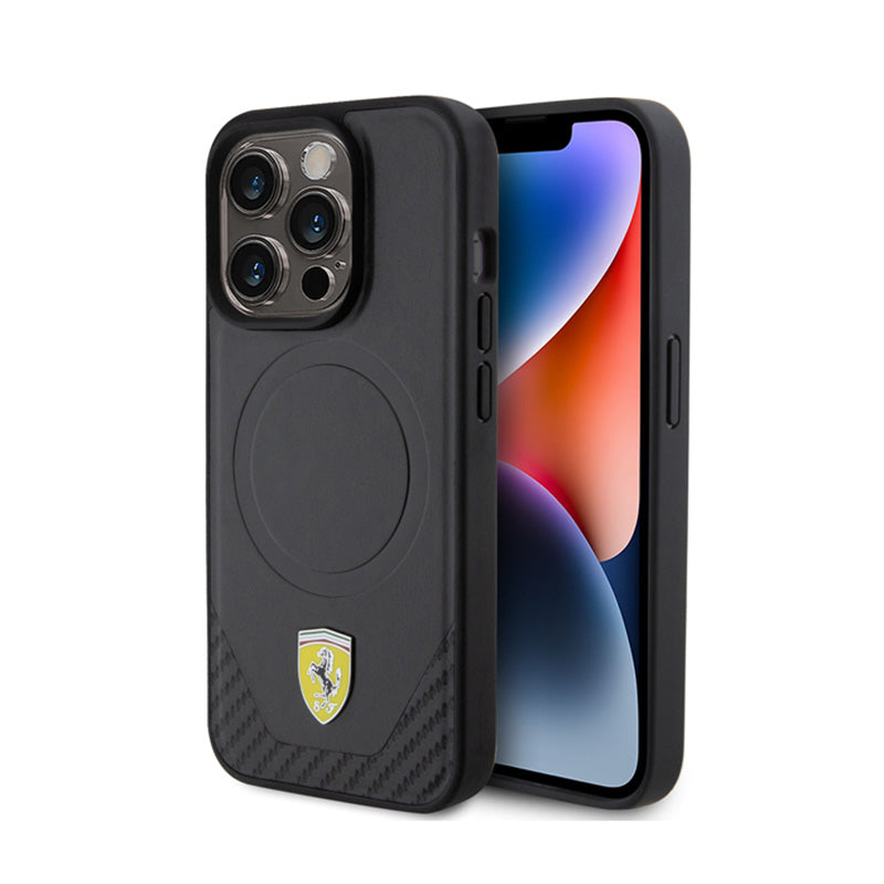 Ferrari Carbon Metal Logo MagSafe - Hülle für iPhone 15 Pro (schwarz)