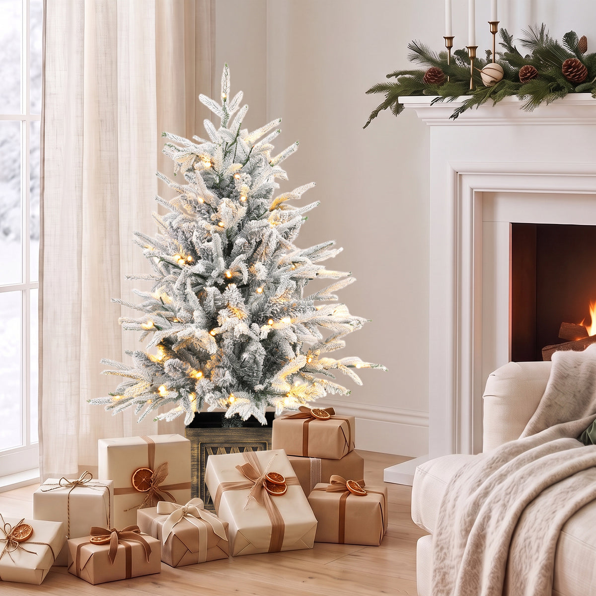 HOMCOM Tisch-Weihnachtsbaum 90 cm, vorbeleuchtet, beschneit, künstlich, 70 warmweiße LEDs, 488 Spitzen – Produktabbildung 2