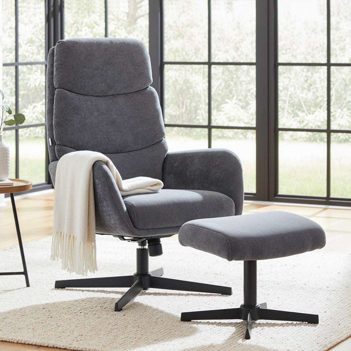 HOMCOM Polstersessel mit Fußhocker, Lounge-Sessel mit hoher Rückenlehne, Metallbasis, für Wohnzimmer – Produktabbildung 2