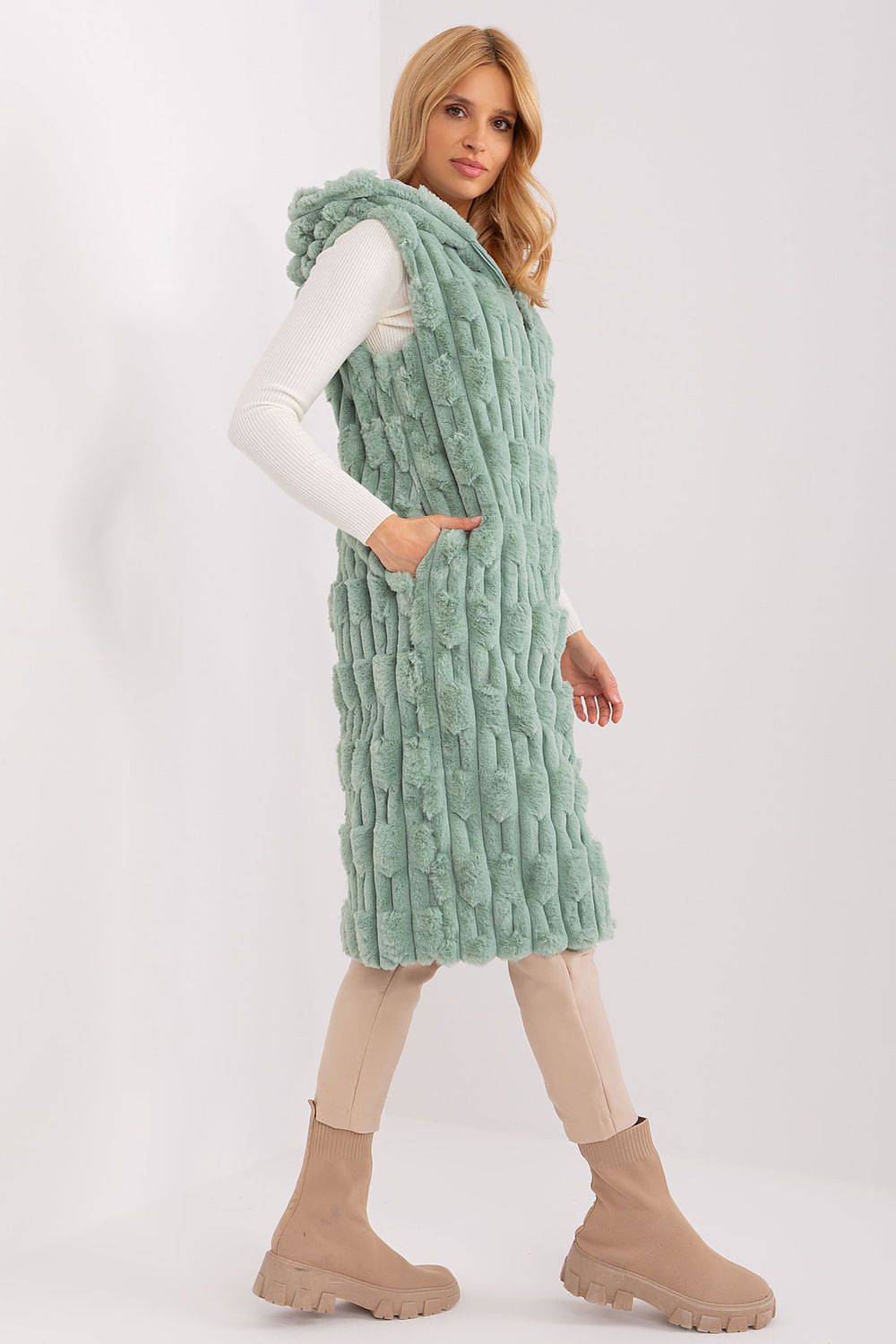  Weste model 190869 Wool Fashion Italia 