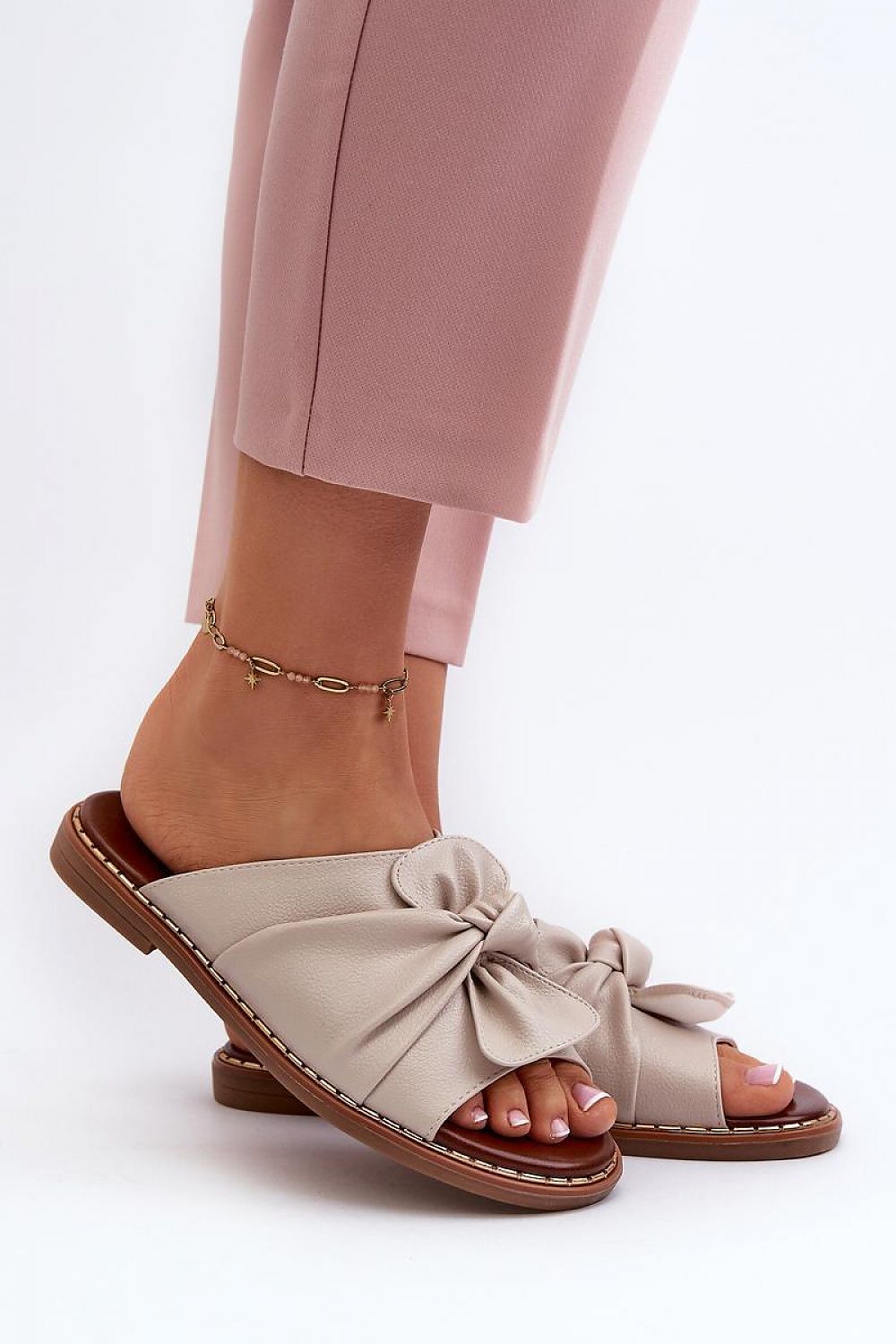  Pantoletten model 196426 Step in style 