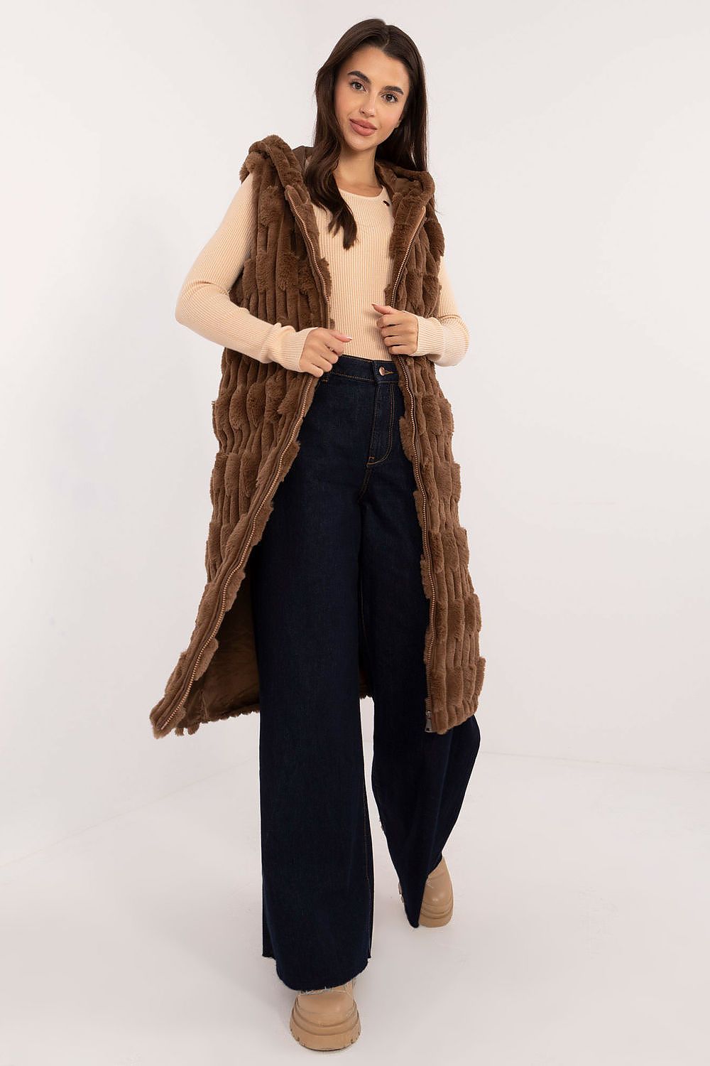  Weste model 200522 Wool Fashion Italia 