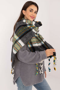  Schal model 202576 Wool Fashion Italia 