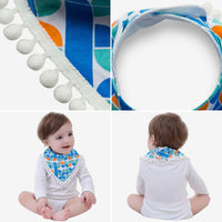 Baby-Halstuch mit Pompons – Kreuz – Produktabbildung 3