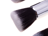 Make-up-Pinselset, 15 Stück + Etui – schwarz – Produktabbildung 4
