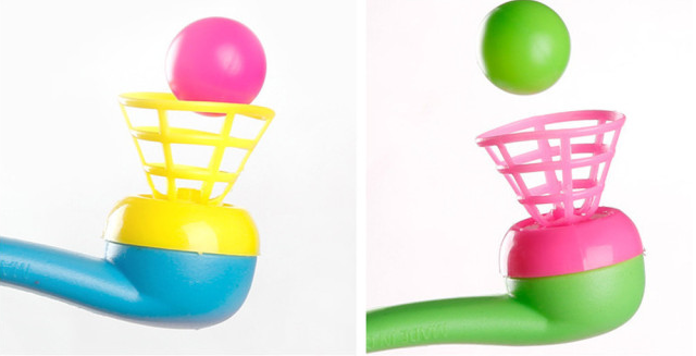 Geschicklichkeitsspiel mit aufblasbarem Ball / Blasgerät – Farbmix – Produktabbildung 2