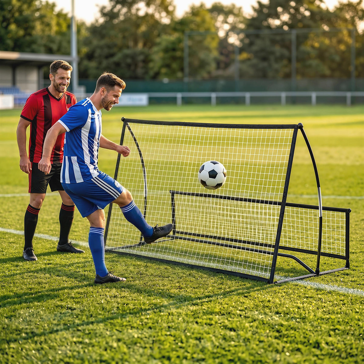 Rebounder für Fußball, 2-in-1 Zweiseitig Faltbar Prellwand mit Rückprallwand Netz, 200 x 94cm, Schwarz – Produktabbildung 2