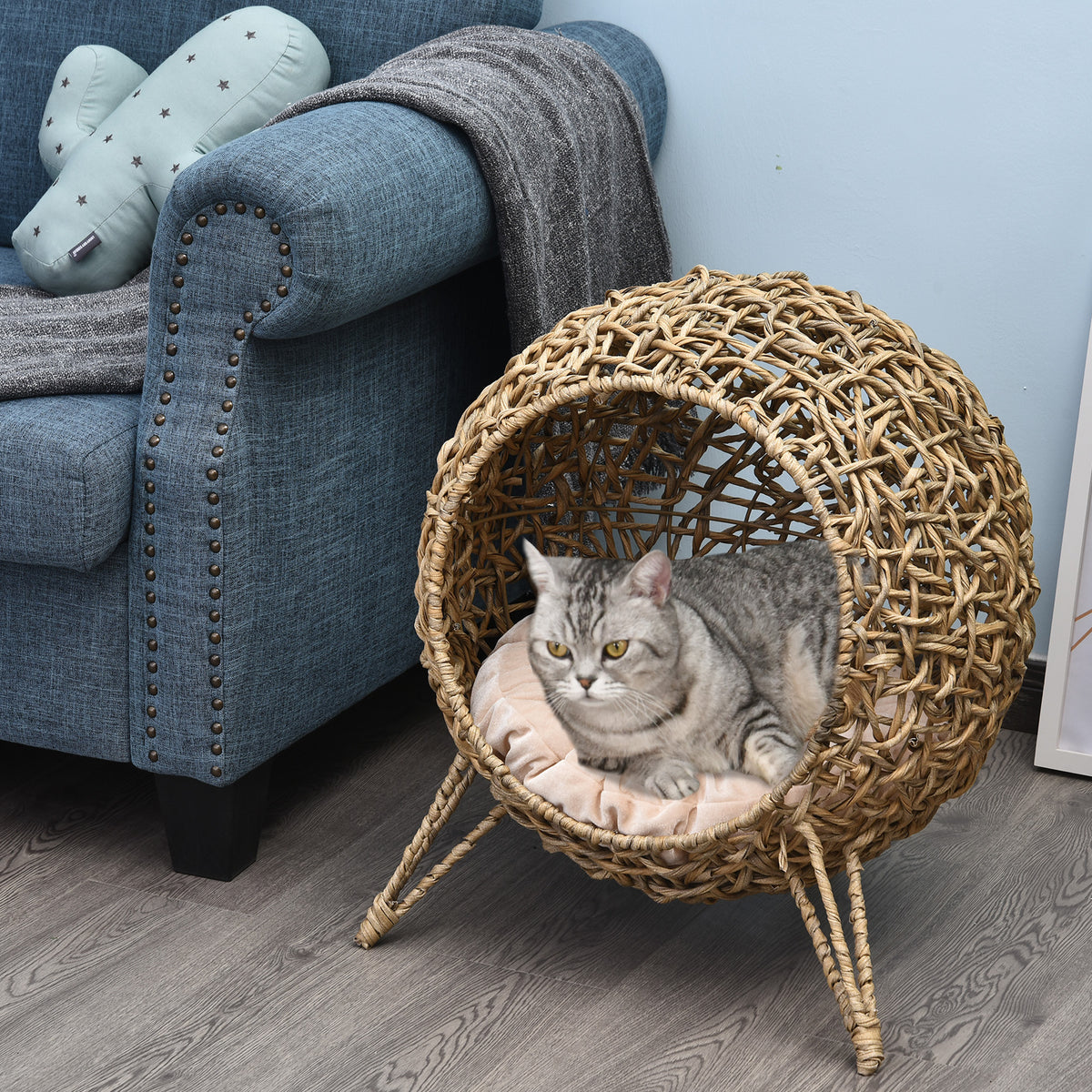 PawHut Katzenhaus aus Rattan mit Kissen Katzenschlafplatz Katzenhöhle mit erhöhten Füßen Natur Ø52 x 58 – Produktabbildung 8