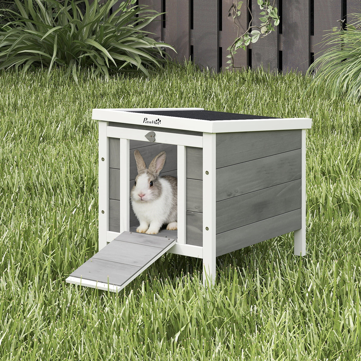 PawHut Kleintierstall Kleintierhaus mit Rampe Holz Grau – Produktabbildung 2
